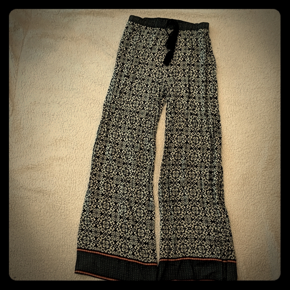Flared patterned pants
